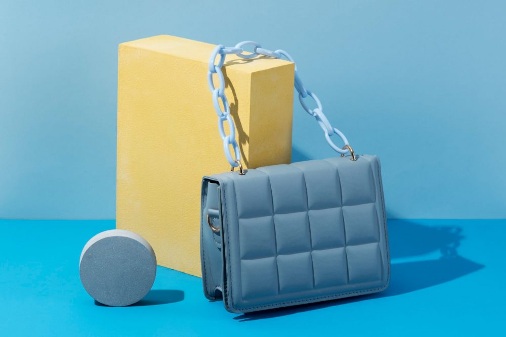 5 Signs of a Fake Luxury Handbag